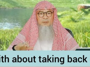 Dog eating its own vomit! Hadith about taking back gifts