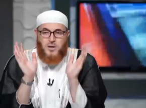 What is the ruling on a woman reciting aloud during prayer