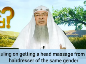 Ruling on getting a head massage from a hairdresser of the same gender