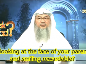 Is looking at the face of your parents & smiling rewardable?